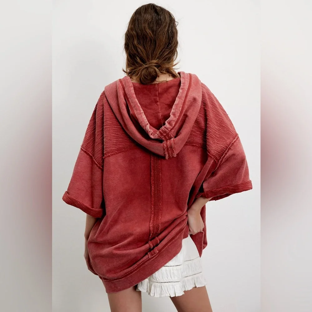 NWT We The Free We The Free Graham Poncho~Barn Red - Picture 2 of 3